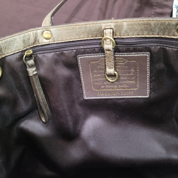 Coach  totes - Picture 8 of 13